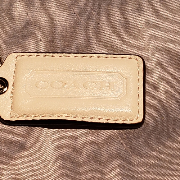 Coach Bag - Picture 8 of 11